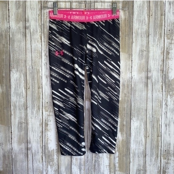 Under Armour Other - Under Armor Kids Pink Banded Leggings